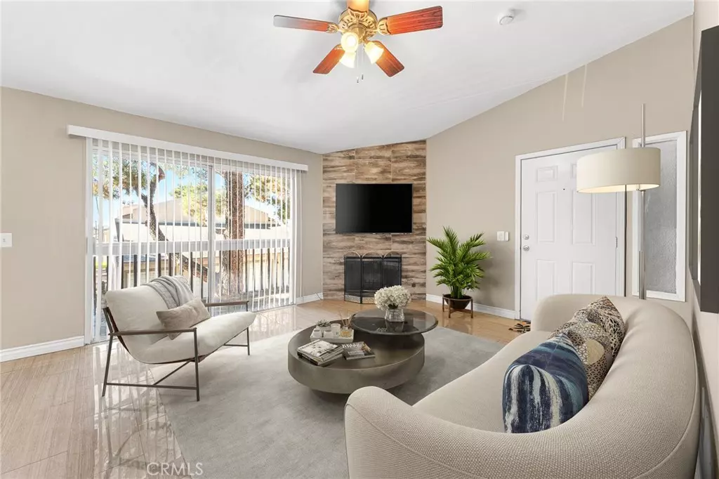 Colton, CA 92324,1251 S Meadow #134