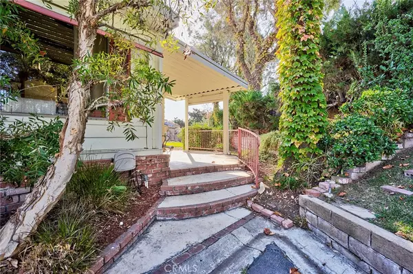 Anaheim, CA 92801,1919 W Coronet #79