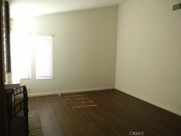 Ontario, CA 91762,114 Cormorant