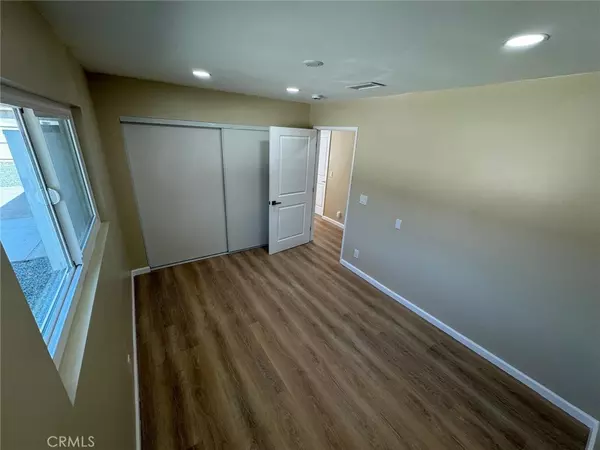 Riverside, CA 92505,5276 Almar