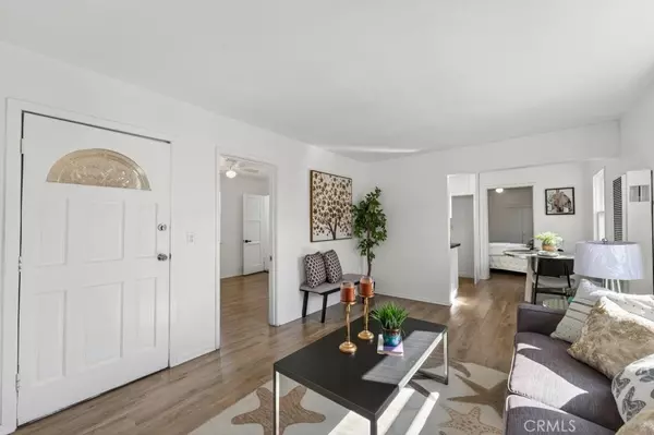 Compton, CA 90221,204 S Thorson