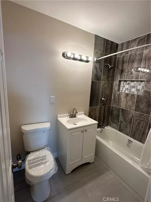 San Bernardino, CA 92411,1946 W 19th ST