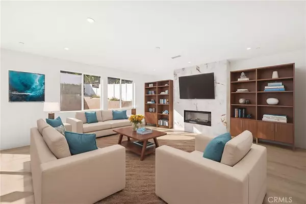 Corona, CA 92881,3704 Howe ST