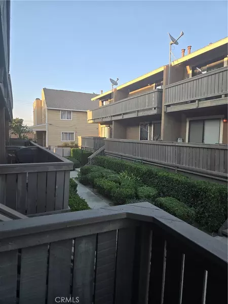 16414 Cornuta Ave #8, Bellflower, CA 90706