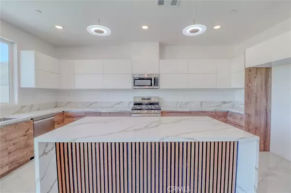 Moreno Valley, CA 92555,14424 Buvan CT