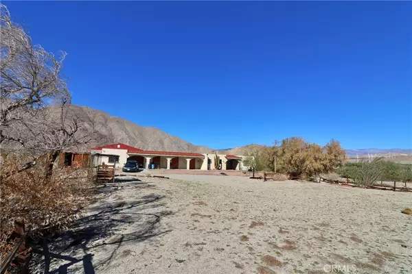 Palm Springs, CA 92262,22500 Justin TRL