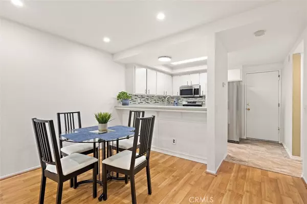 Ontario, CA 91762,1031 S Palmetto