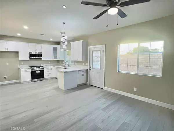 San Bernardino, CA 92335,15909 Merrill #2