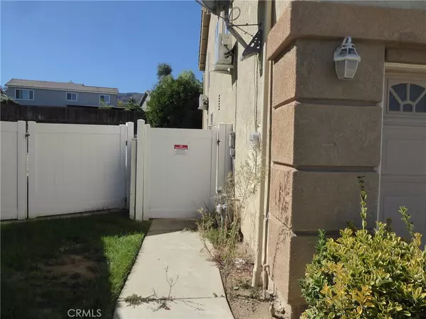 Corona, CA 92883,27069 Dawnview CT