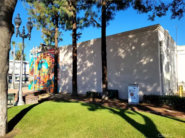 Perris, CA 92570,329 S D St.