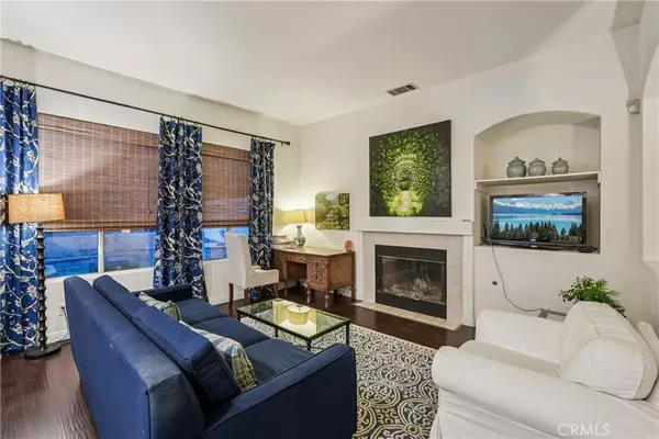 Corona, CA 92879,988 Cimarron PL