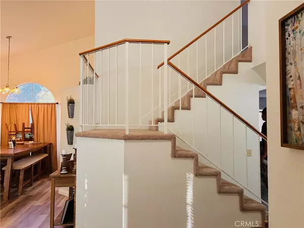 Rialto, CA 92377,582 W Galway