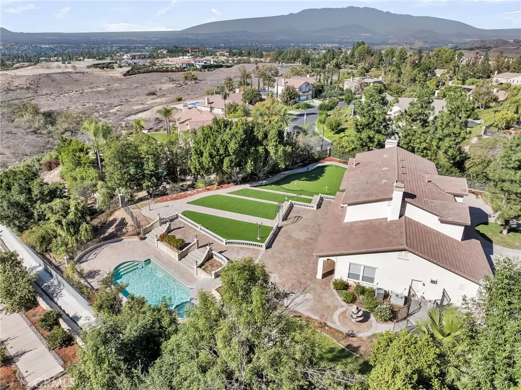 Riverside, CA 92506,7535 Misty View