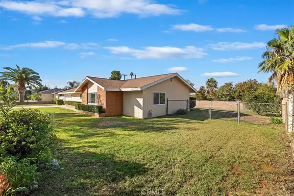 Riverside, CA 92506,1971 Camden