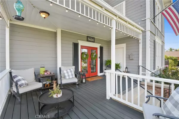 Redlands, CA 92373,1033 W Palm AVE