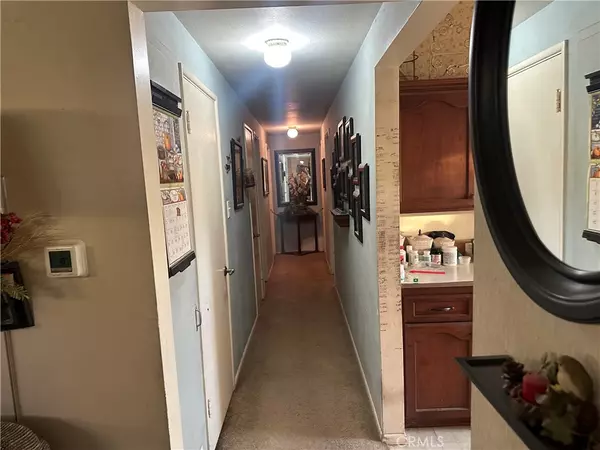 Riverside, CA 92506,5247 Monterey