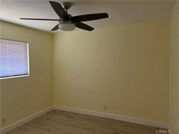 San Bernardino, CA 92410,996 N Crsecent AVE