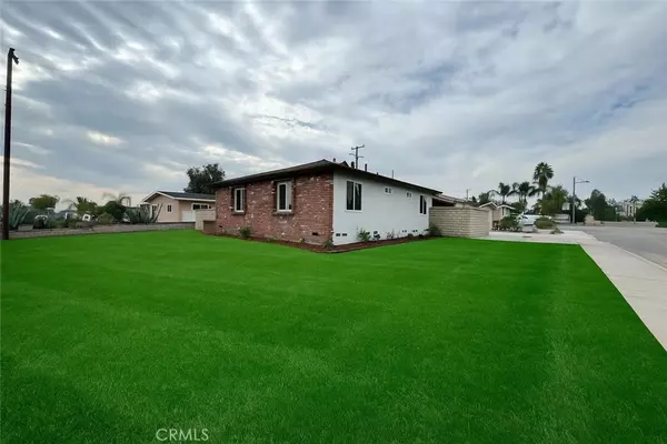 Montclair, CA 91763,10160 Columbine AVE