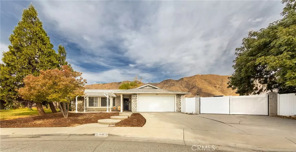 San Jacinto, CA 92583,215 Yellowstone CT
