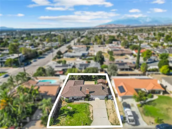 San Bernardino, CA 92404,5728 Elm