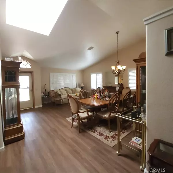 Escondido, CA 92025,2011 Rachelle