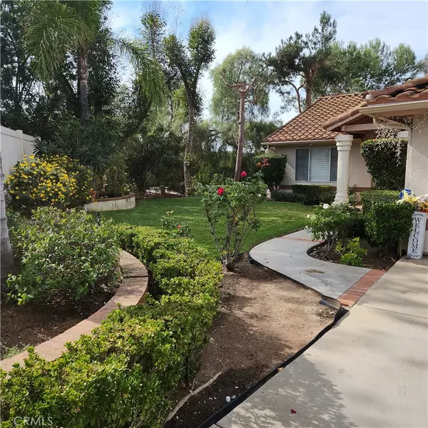 Escondido, CA 92025,2011 Rachelle