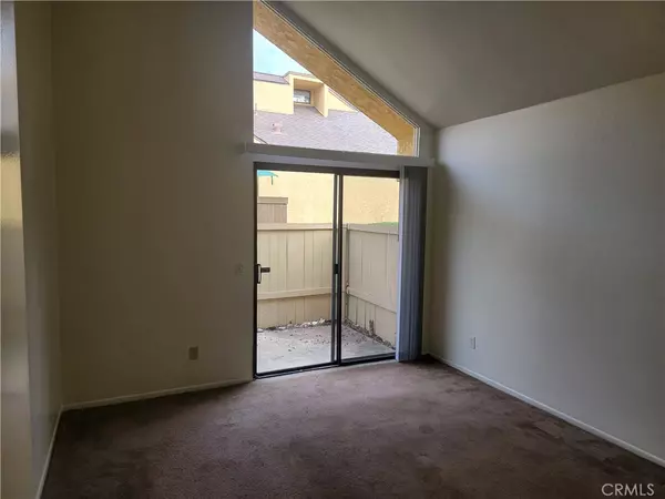 Upland, CA 91786,435 W 9th #A-7