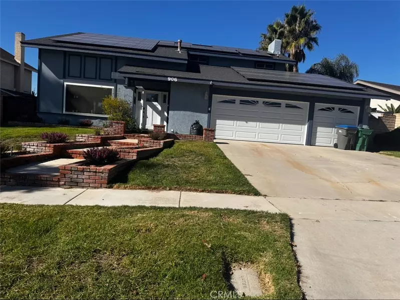 906 Brandywine, Eastvale, CA 92880