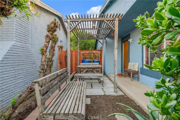 Jurupa Valley, CA 92509,5762 Sky Meadow