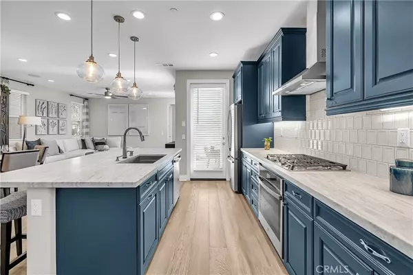 6589 Grotto LN #3, Fontana, CA 92336