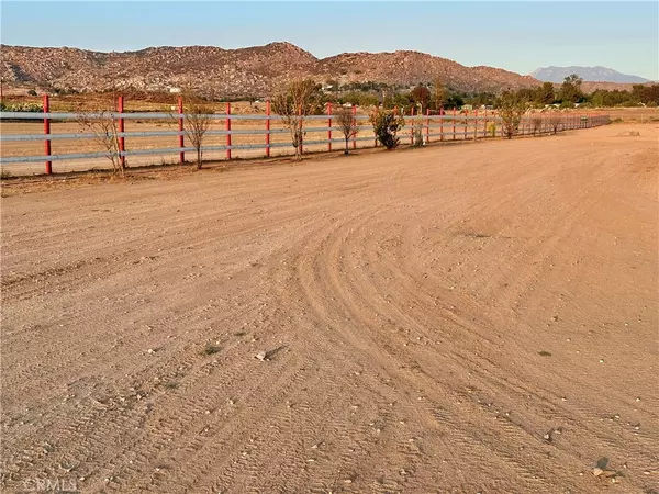 Menifee, CA 92585,29163 Patelli