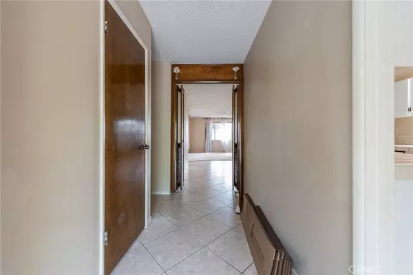 San Bernardino, CA 92404,1425 39th E