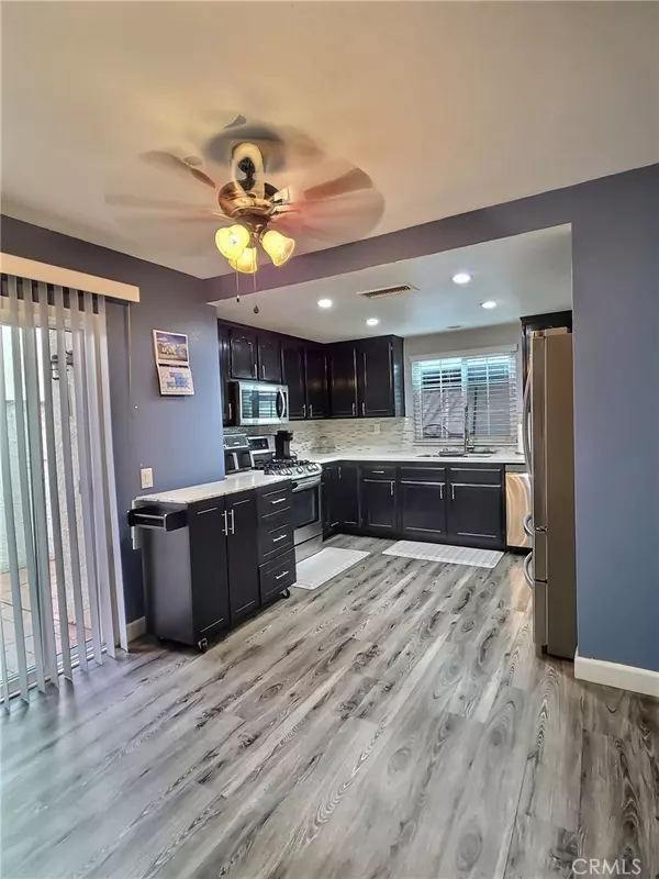 Paramount, CA 90723,16240 Hunsaker