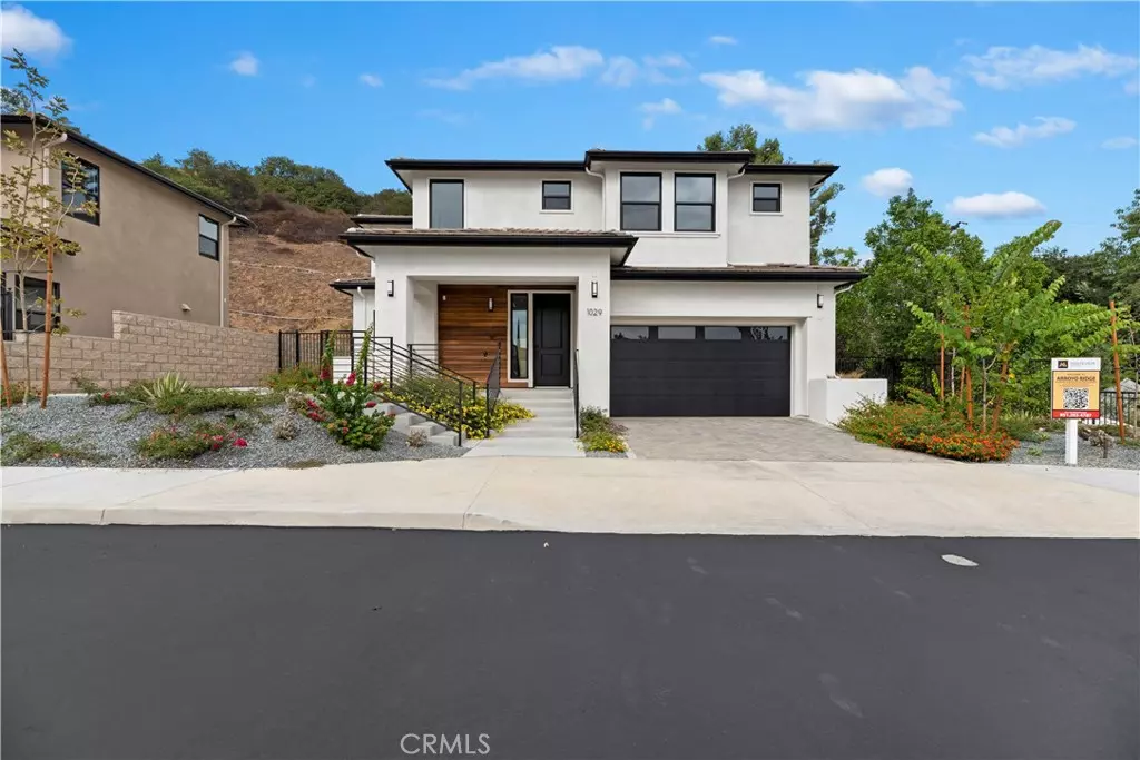 Los Angeles, CA 90042,1029 N STALEY LANE