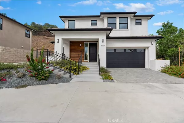 Los Angeles, CA 90042,1029 N STALEY LANE