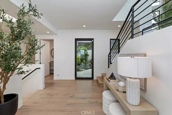 Laguna Beach, CA 92651,1425 Skyline