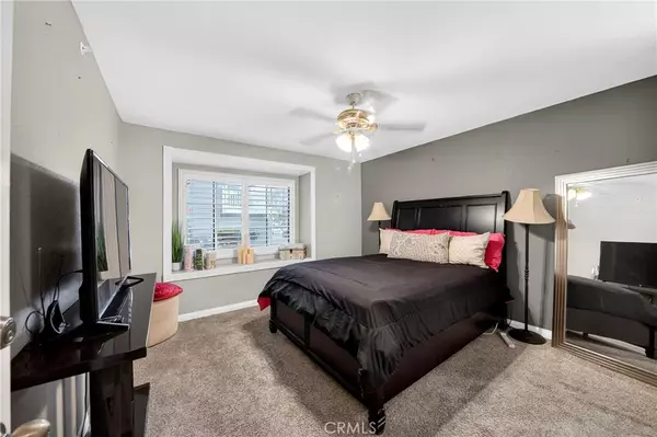 Azusa, CA 91702,226 Star Pine CT