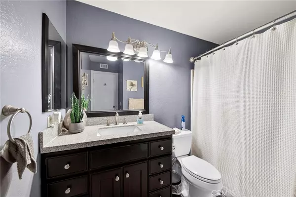 Azusa, CA 91702,226 Star Pine CT