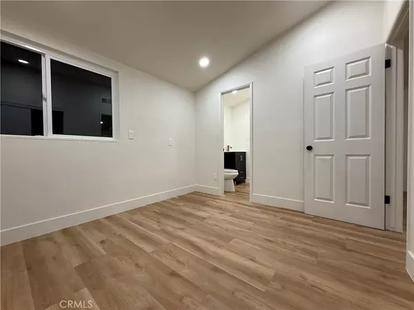 San Bernardino, CA 92404,5548 Elmwood