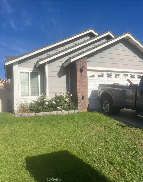 14476 Oak Knoll CT, Fontana, CA 92337