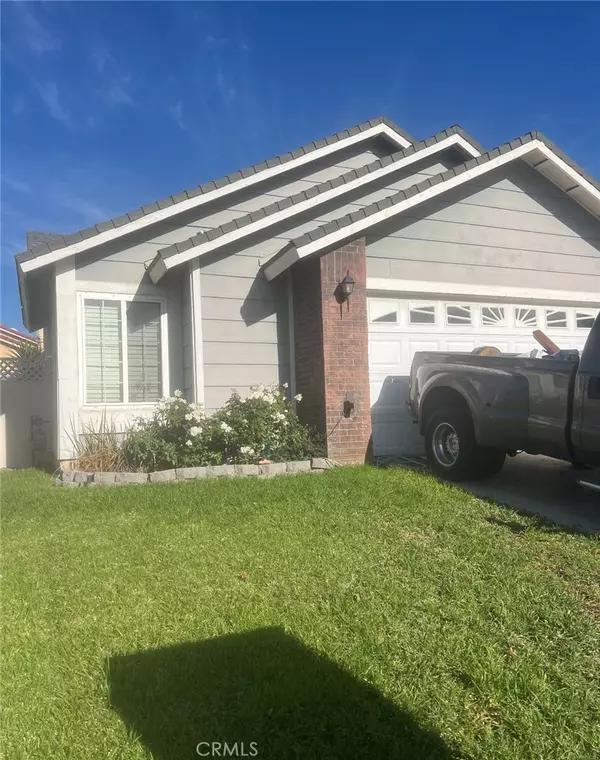 14476 Oak Knoll CT, Fontana, CA 92337