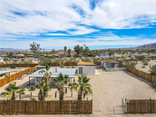7405 Sherman Hoyt AVE, 29 Palms, CA 92277