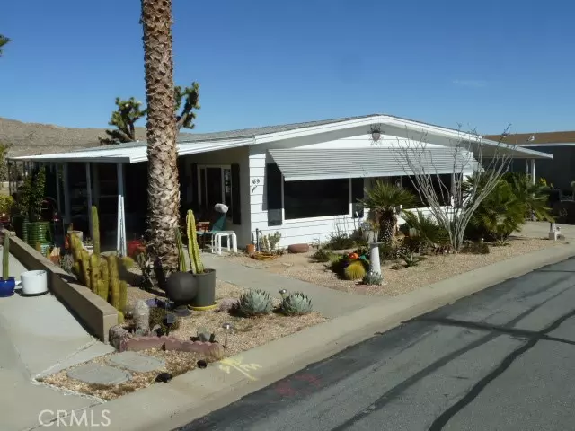 Yucca Valley, CA 92284,7501 PALM #69