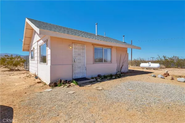 Yucca Valley, CA 92284,1016 Luna Mesa RD