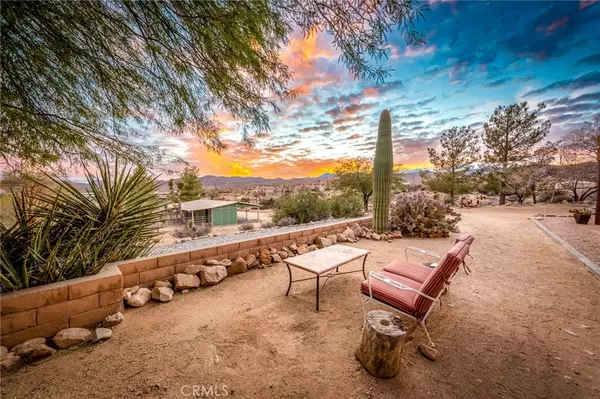 Pioneertown, CA 92268,51855 Trails End RD