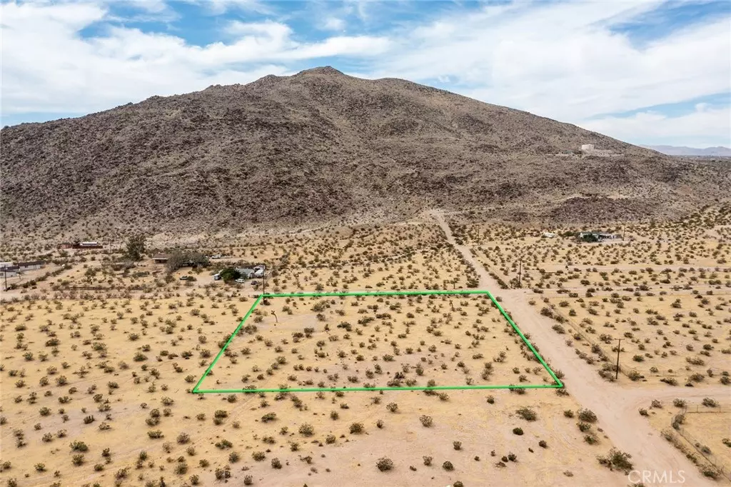 Joshua Tree, CA 92252,4225 Benji AVE