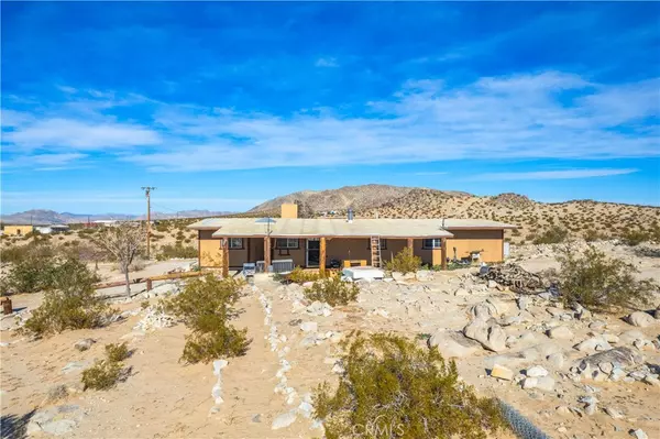 5929 Kickapoo TRL, Johnson Valley, CA 92285