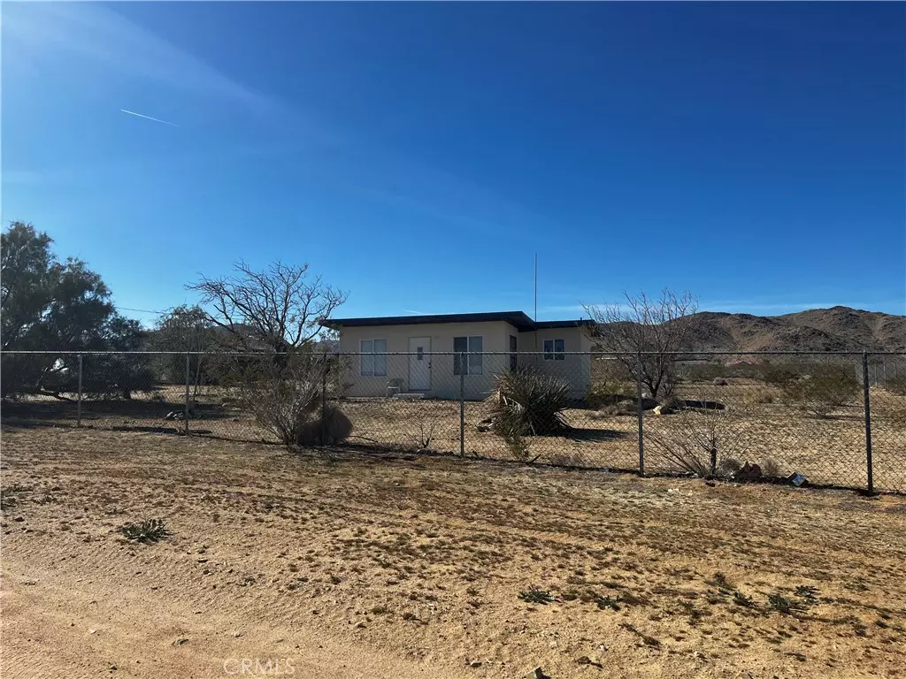 Landers, CA 92285,55750 Jesse RD