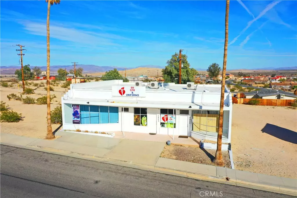 29 Palms, CA 92277,5823 Adobe RD