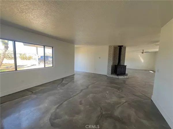 Yucca Valley, CA 92284,6829 Palisade WAY